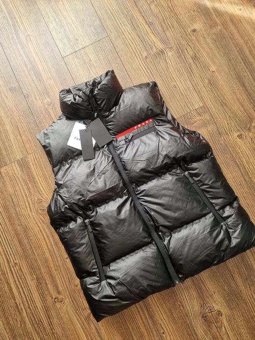 Страхотна мъжка грейка елек най висок клас размер S M L XL 2XL