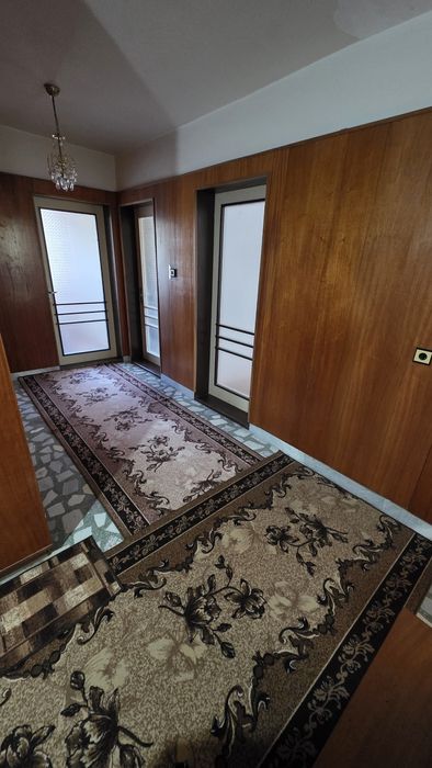 Продава се Многостаен апартамент в Провадия - 240 кв.м за 338 €/кв.м - Снимка #4