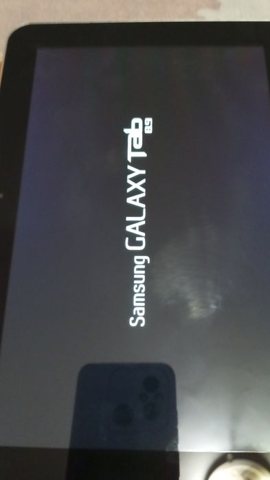 Продавам таблет Samsung