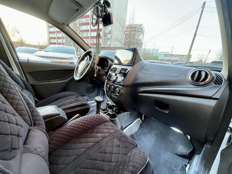 Продам Лада Гранта ФЛ