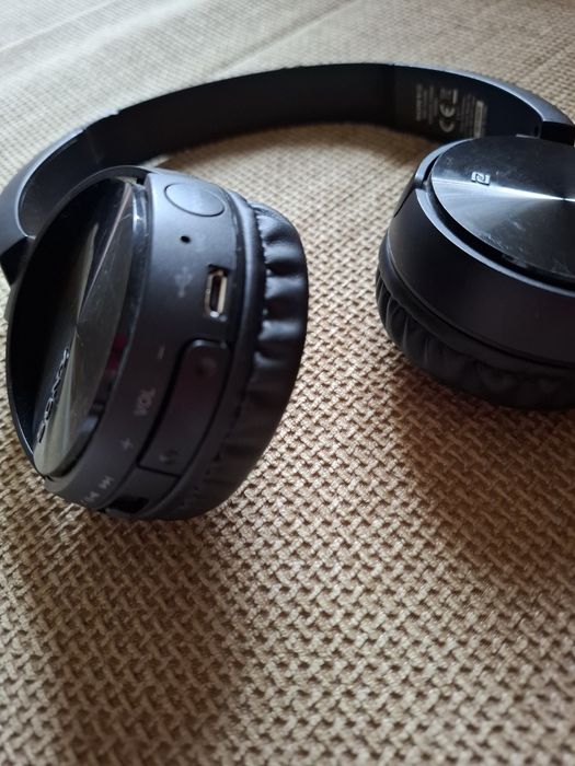 Casti Sony bluetooth sunet impecabil
