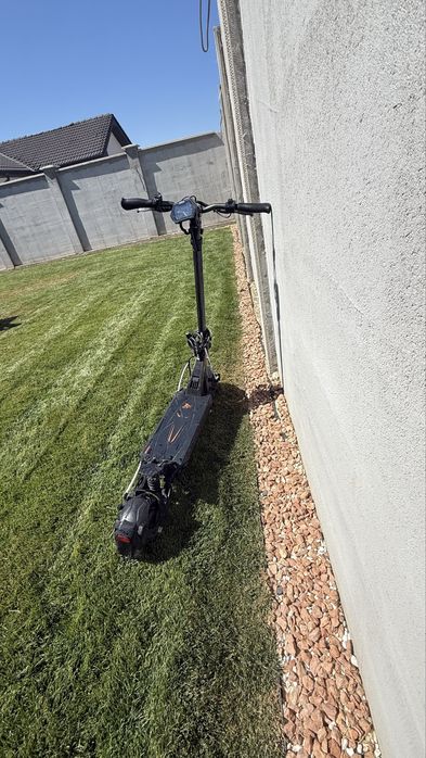 Vand trotineta kukirin g2 master model 2024