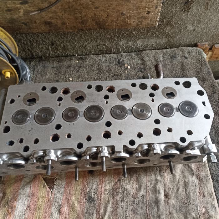 Головка блока делика