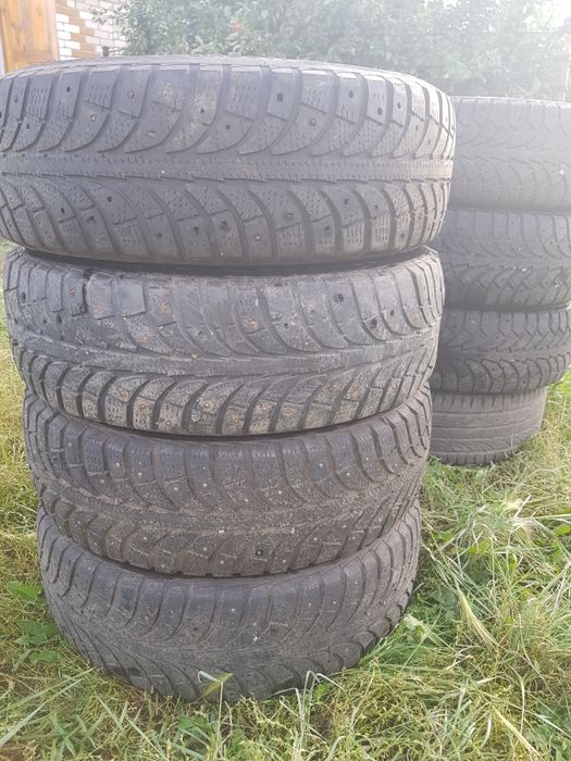 Продам зимние шины