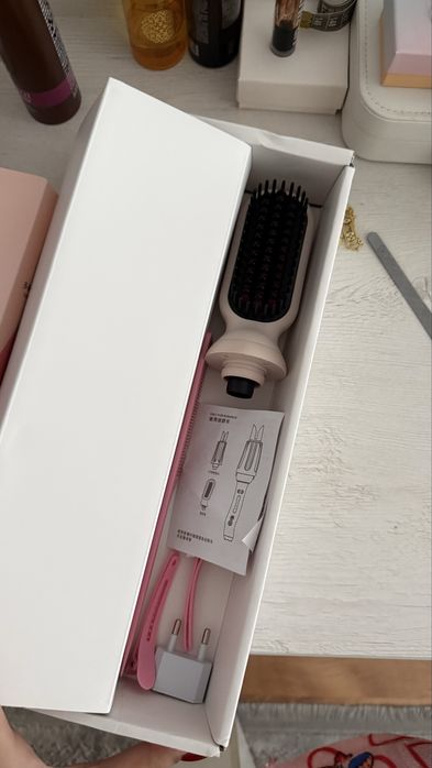 Самокрутящаяся плойка для локонов