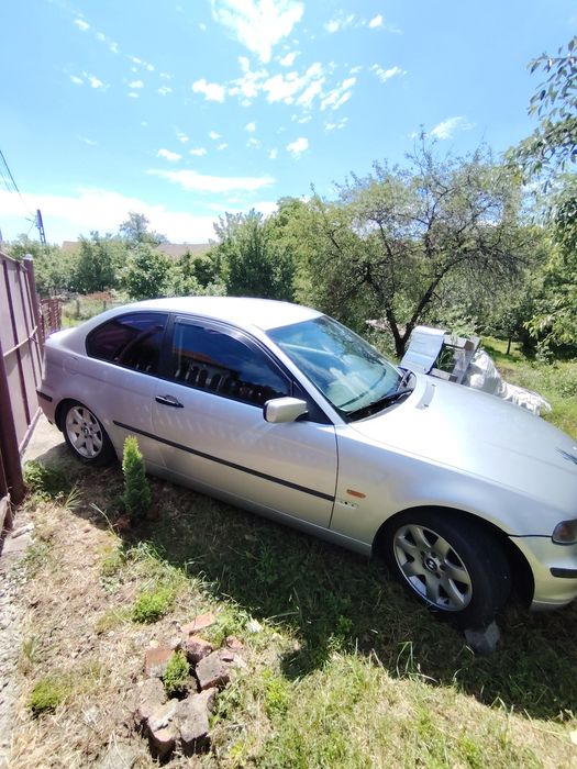 Vând BMW seria 3 compact