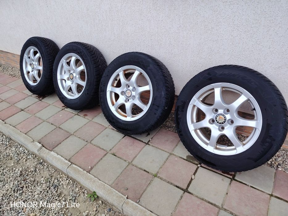Jante aliaj R15 5x114,3 Renault Mazda + anvelope 195/65r15iarna