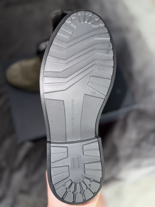 Tommy Hilfiger outdoor suede ghete piele intoarsa verde military 40