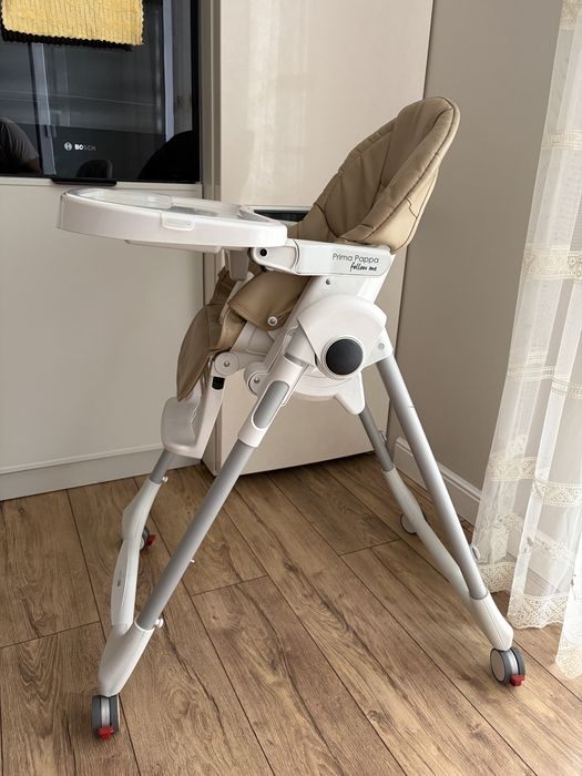 Детский стульчик для кормление Peg Perego