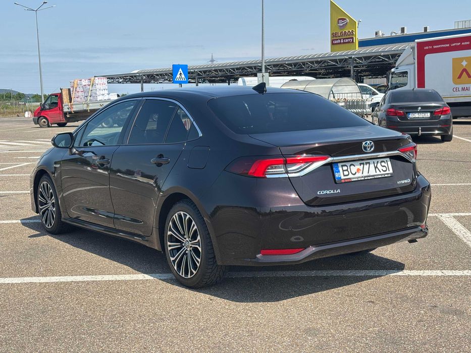 TOYOTA COROLLA - HYBRID - ESCLUSIVE