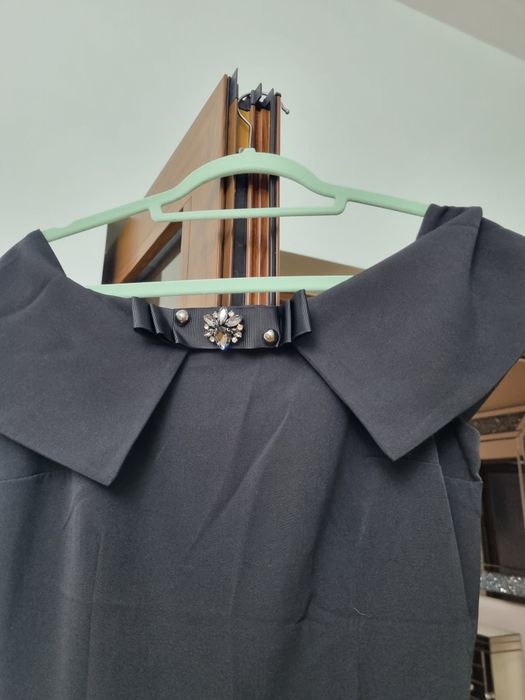 Salopeta Poema eleganta de ocazie lunga neagra S(36) nouă.