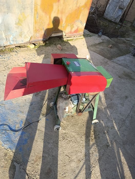 Драбилка сотилади хитой 3 та скороли холати яхши аеби йук 100$ булиш