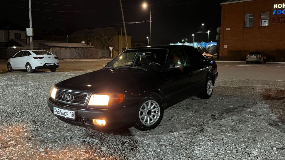 Ауди 100 с4