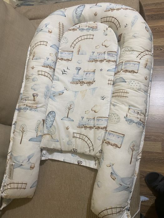 Baby nest cosulet bebelusi