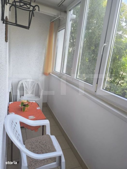 Apartament de vanzare, cu 3 camere si 3 balcoane, 74 mp, zona Manastur