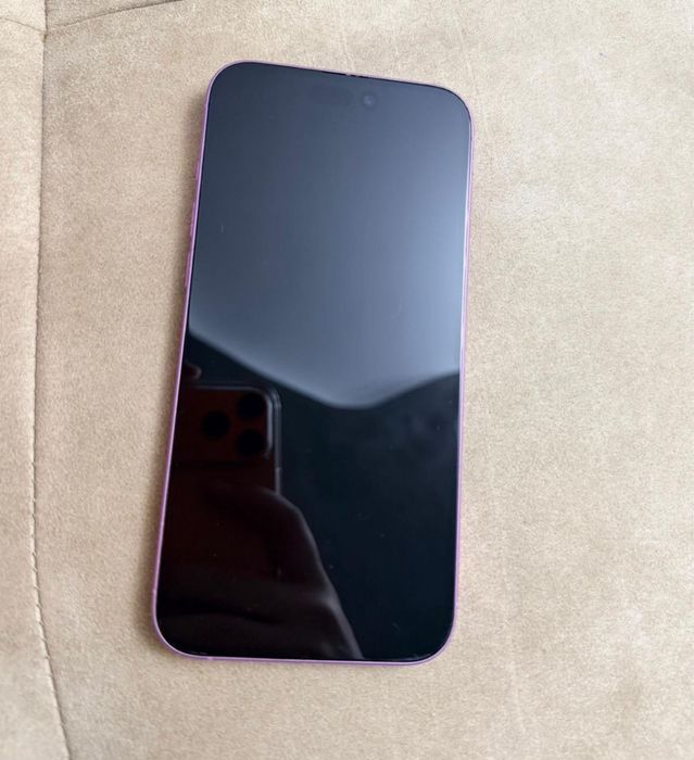 iPhone 16 ROZ cu 96% Bateria