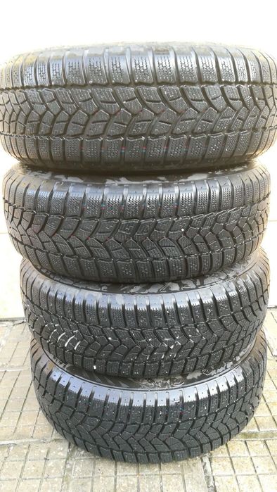 Зимни гуми с Джанти 215/60/16