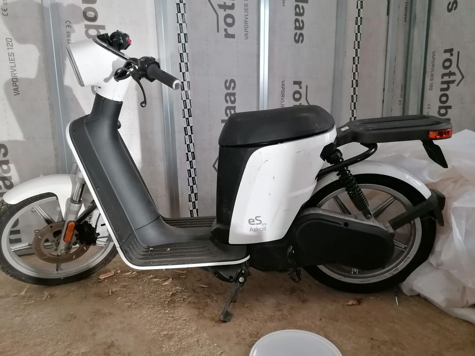 Scuter Electric/ Moped electric