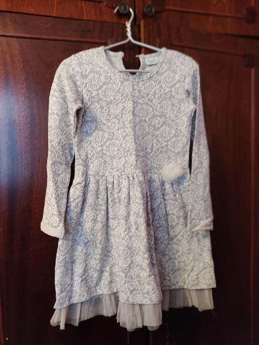 Продам детский платье