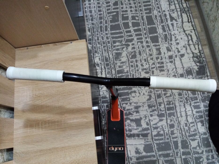 Трюкавой самокат