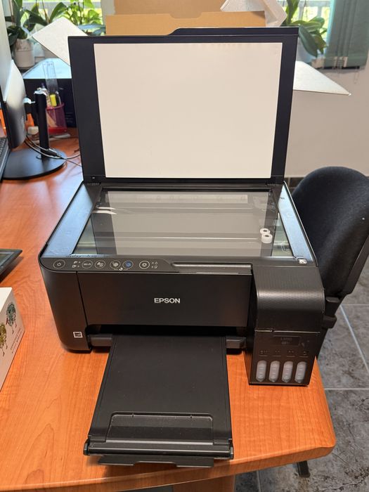 De vanzare imprimanta Epson 3150 wi-fi