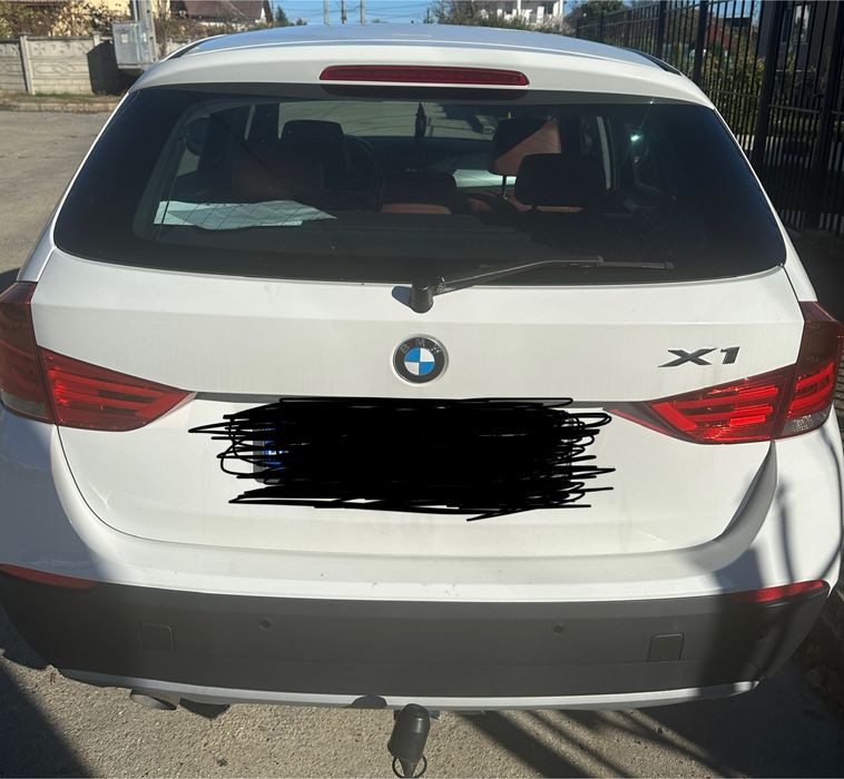 BMW X1 an 2011, impecabil, interior piele naturala