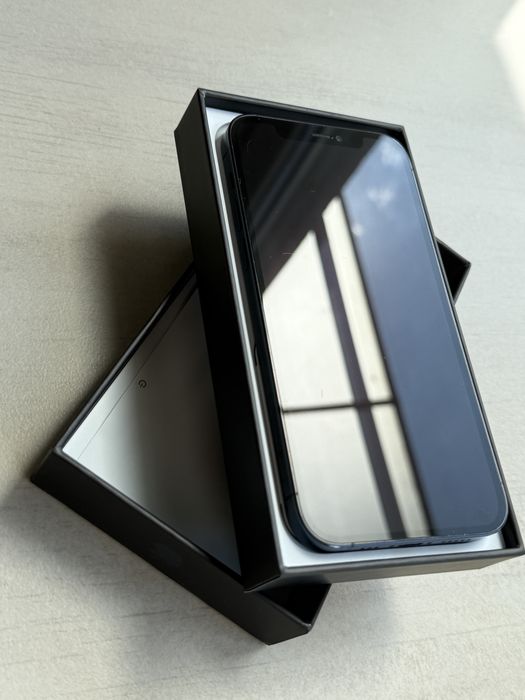 Iphone 12 pro , liber retea , 82% baterie