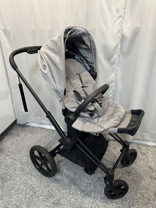 Бебешка кошичка Cybex Priam 3