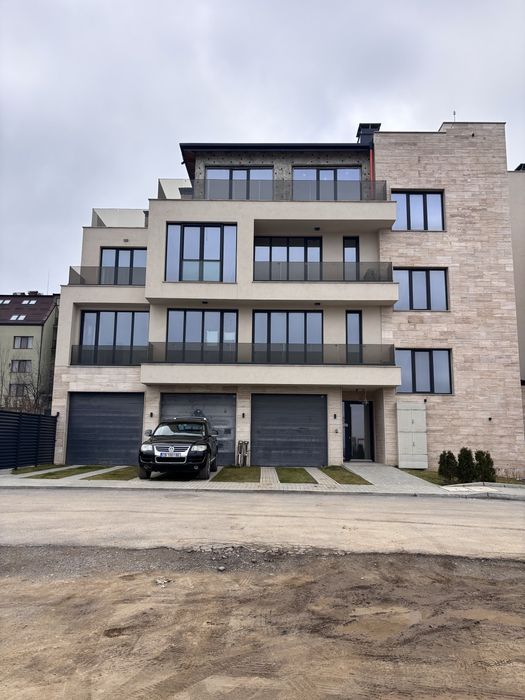 Тристаен апартамент Драгалевци