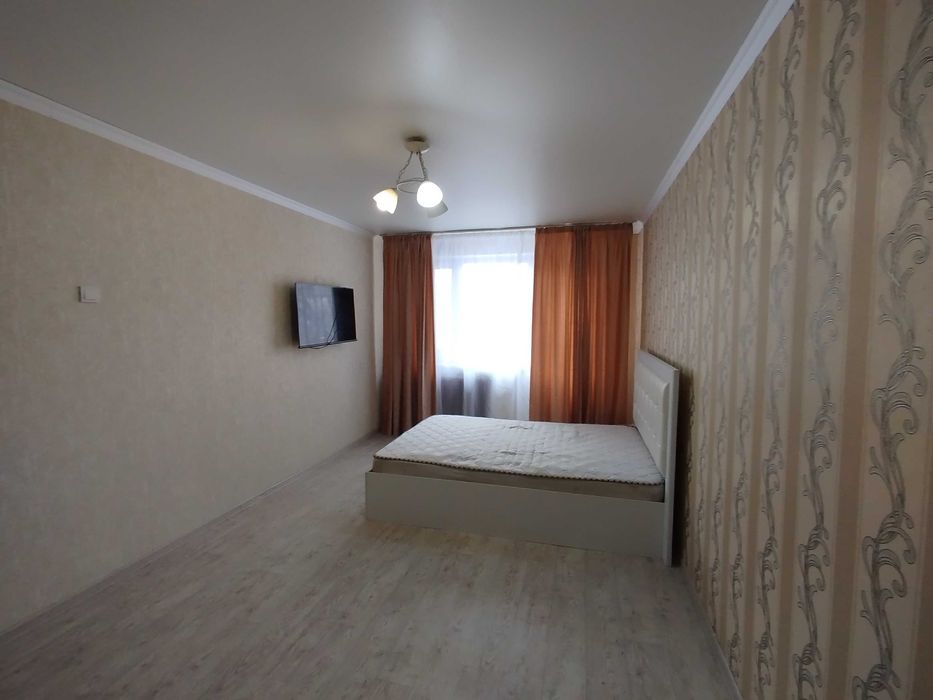 Сдам 1 комнатную квартиру, 6 микрорайон, около маг.Талис.