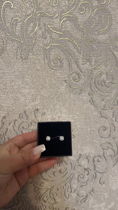 Серьги бриллиантовые