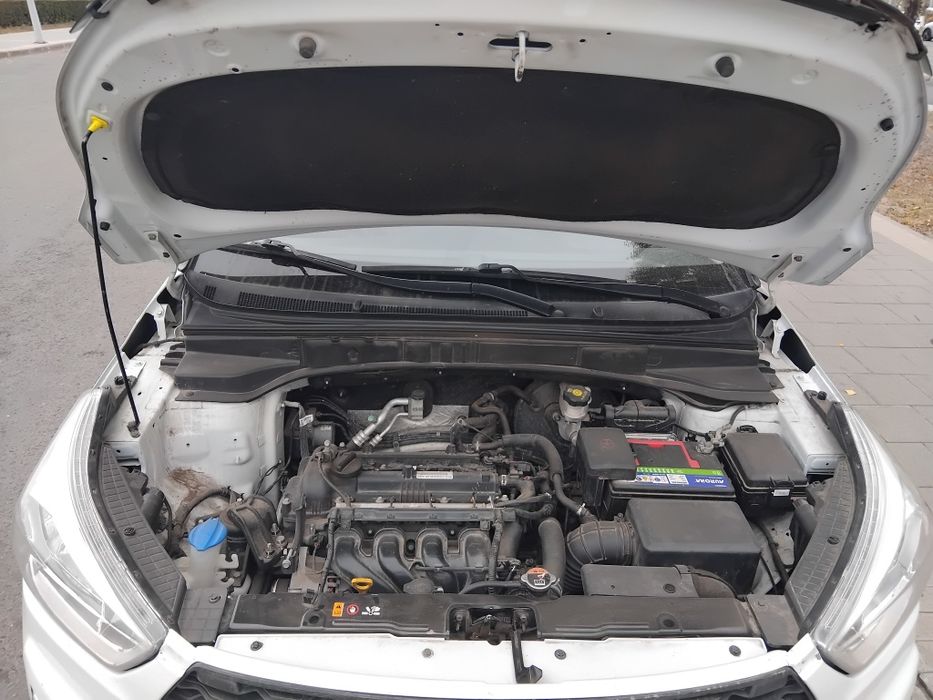 Hyundai   creta   crossover  2020  года выпуска.