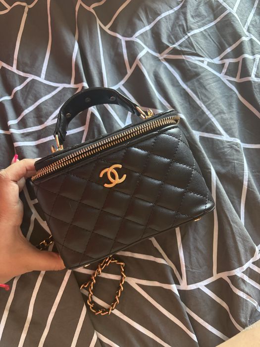 Чанта Chanel черна