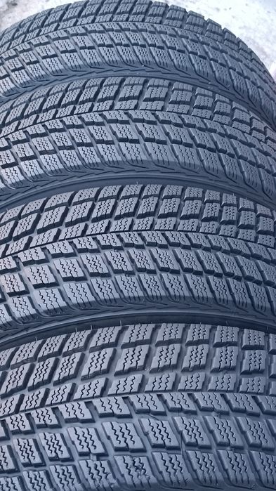 225/65/17 Roadstone