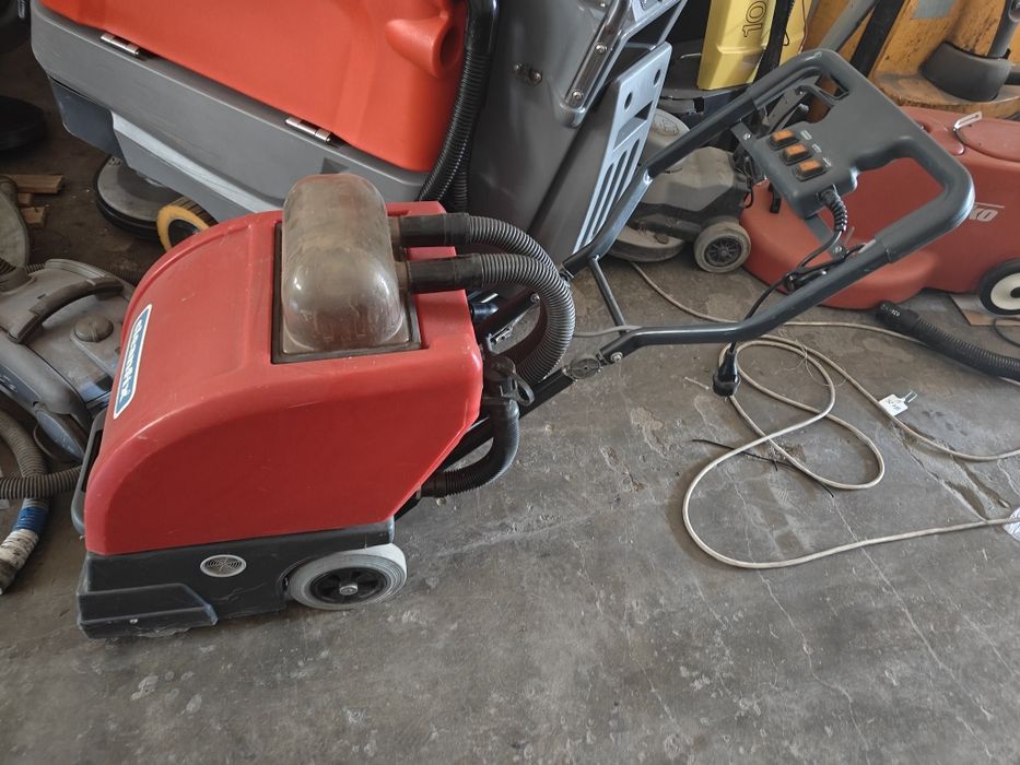Mașini curățat mochete Karcher BR VS 400, Duplex și Cleanfix