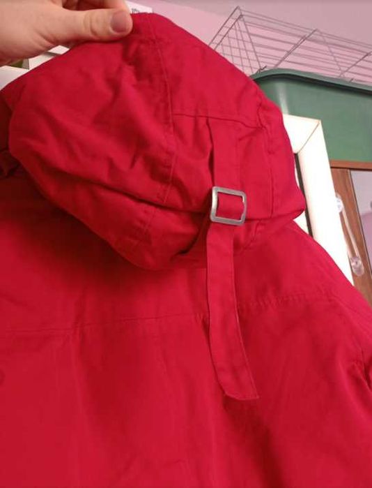 Оригинално яке Peak Performance