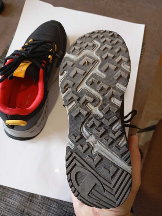 Маратонки Champion