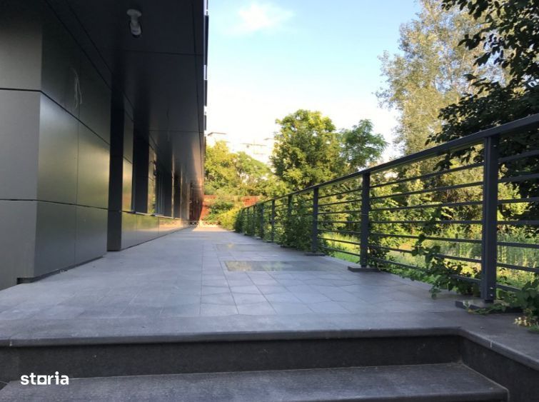 Timpuri Noi 250 mp terasa 150 mp clinica restaurant
