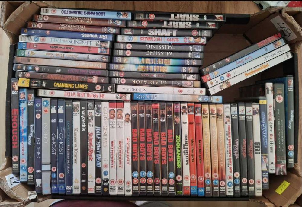 Английски издания с български субтитри цена 5лв на диск