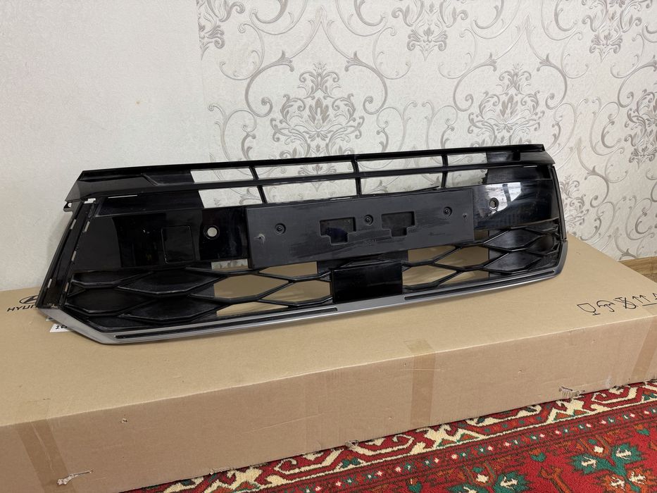 Решетка радиатора Hyundai Sonata 8 (24-25г) РЕСТ ОРИГИНАЛ