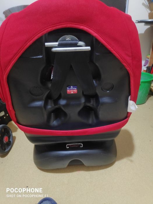 Продам автокресло детское