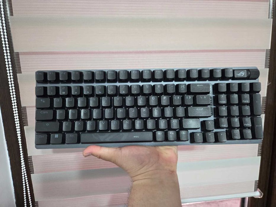 Tastatura Gaming Wireless mecanica ASUS ROG Strix Scope II 96 Wireless