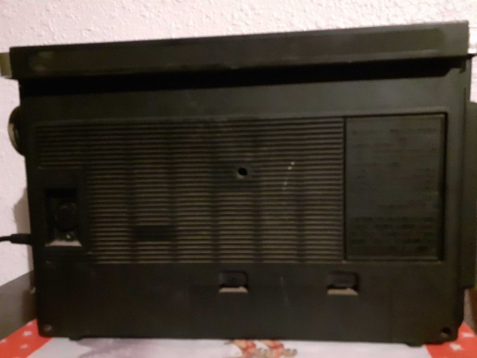 Casetofon Sanyo M2442k si Aiwa CSD-A510