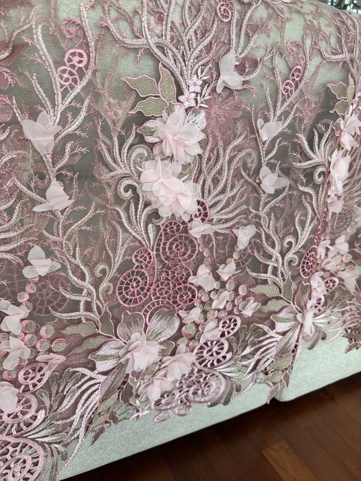 Ткань  на детское платье