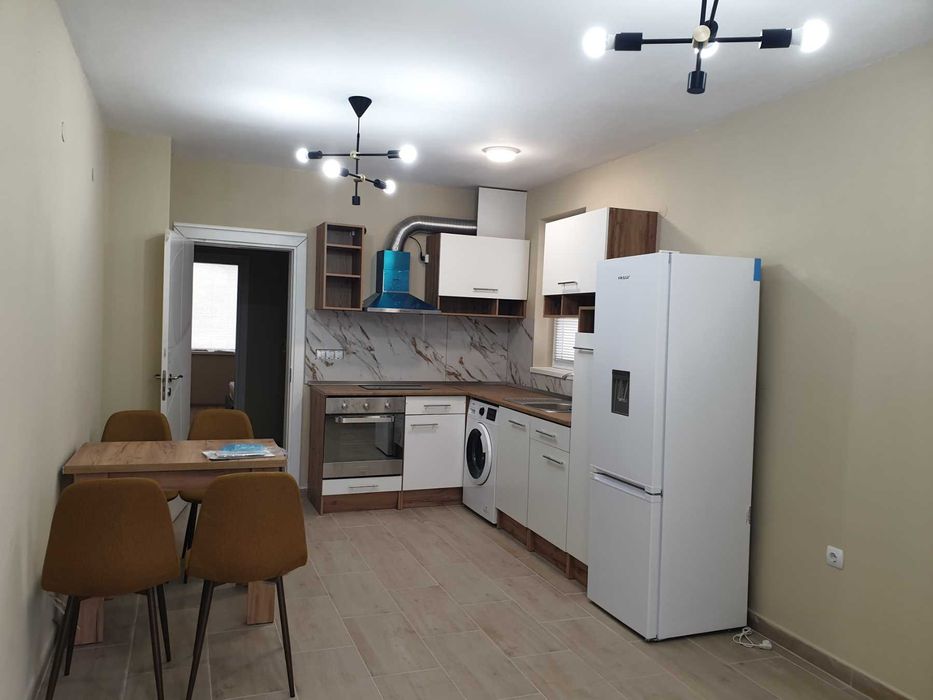 Напълно обзаведен АПАРТАМЕНТ под наем