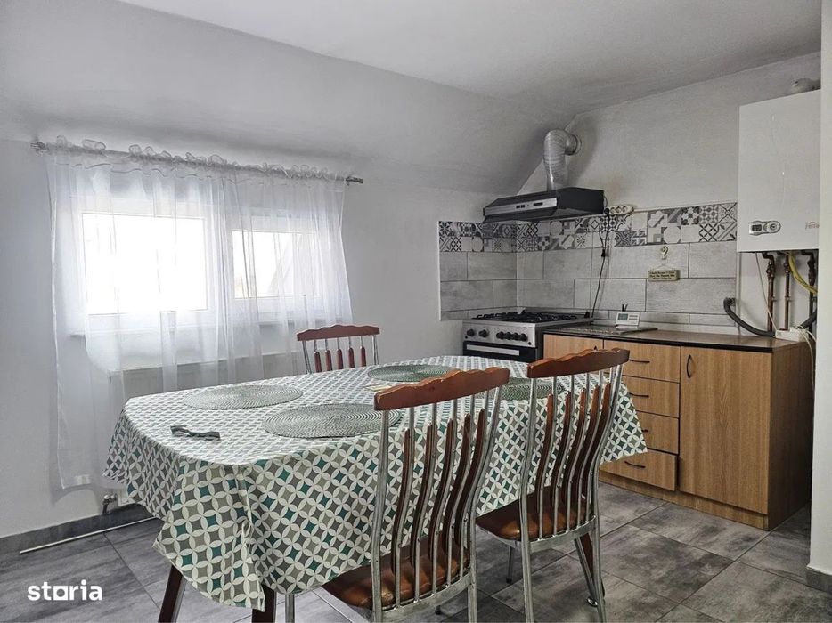 Apartament 3 camere premium – în casă, intrare separată, centrală proprie