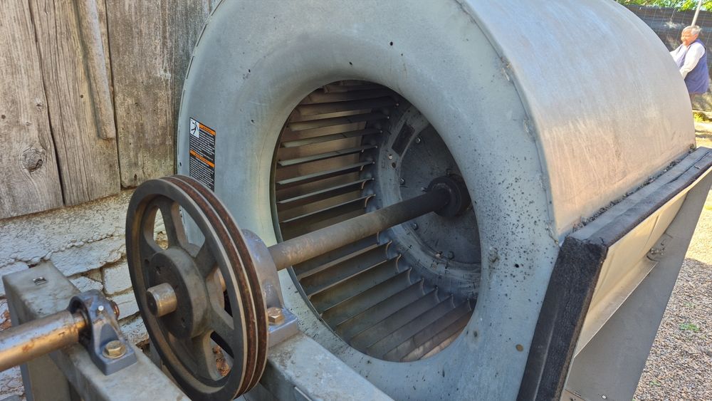 Exhaustor dublu aspirant cu debit mare.
