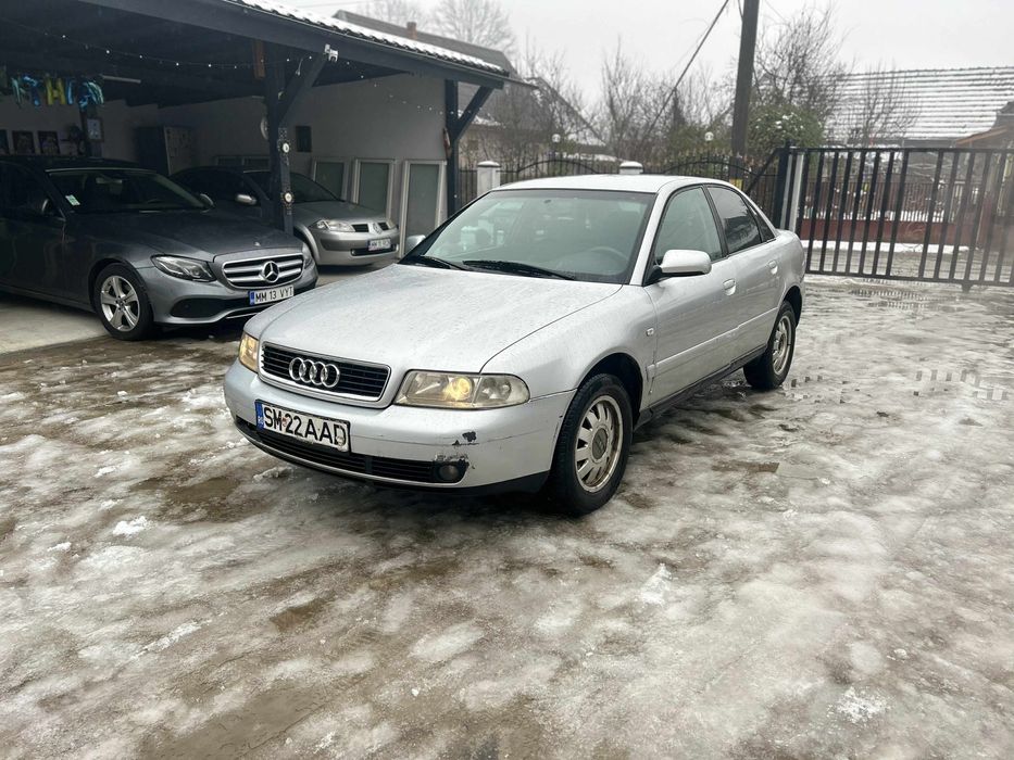 Vand sau Schimb Audi A4