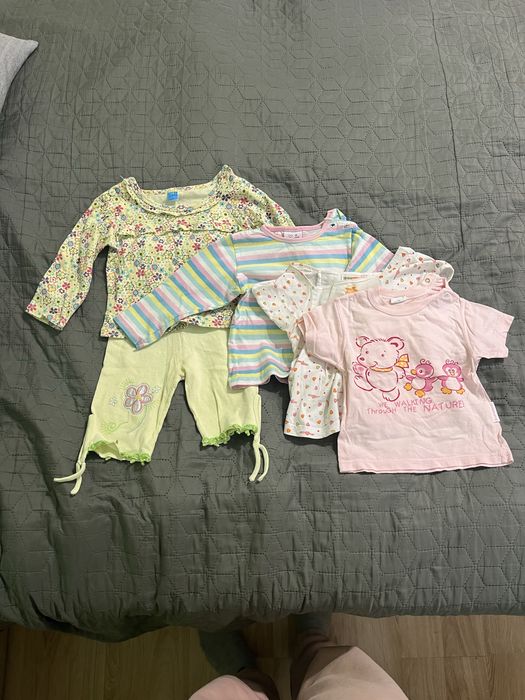 Дрешки за момиченце от 6 месеца до годинка и нещо