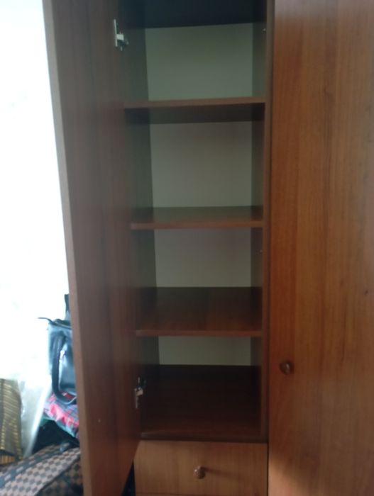Продам шкаф в хорошем состоянии
